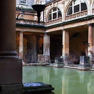 Medieval King's Bath hot spring-Bath, England